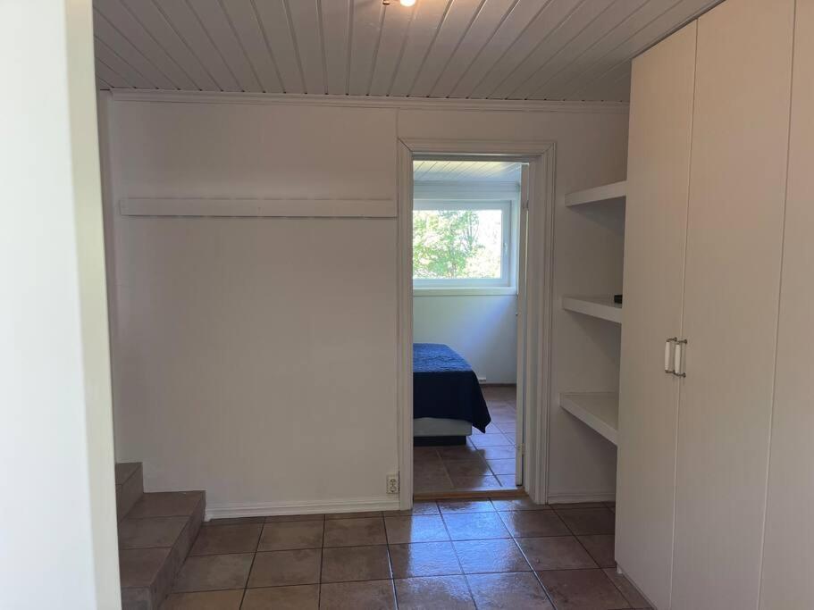 Fin Sentralt Hybel I Drammen Exterior foto